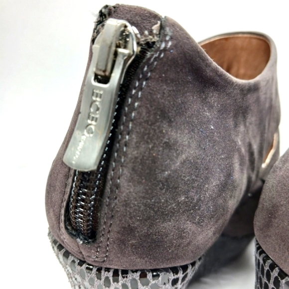 BCBGeneration Gray Platform Wedges - Picture 6 of 15